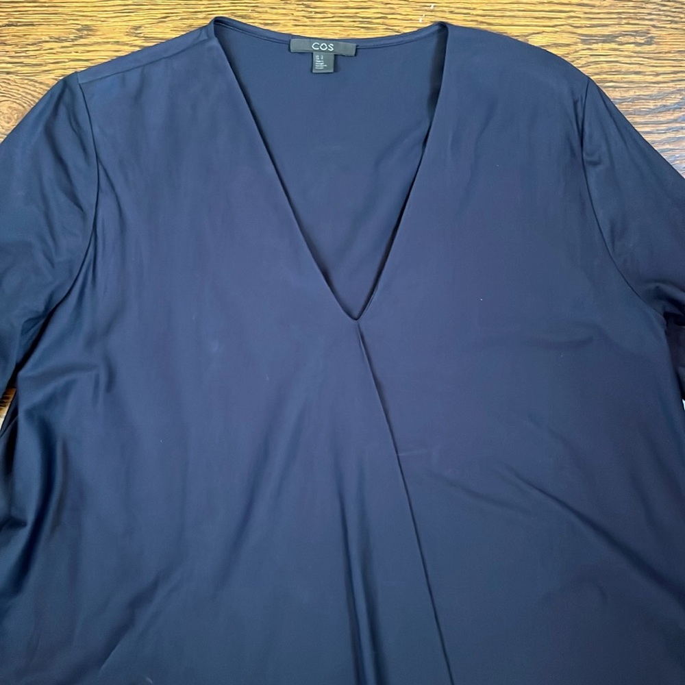 COS Top Size Small - Picture 2 of 5